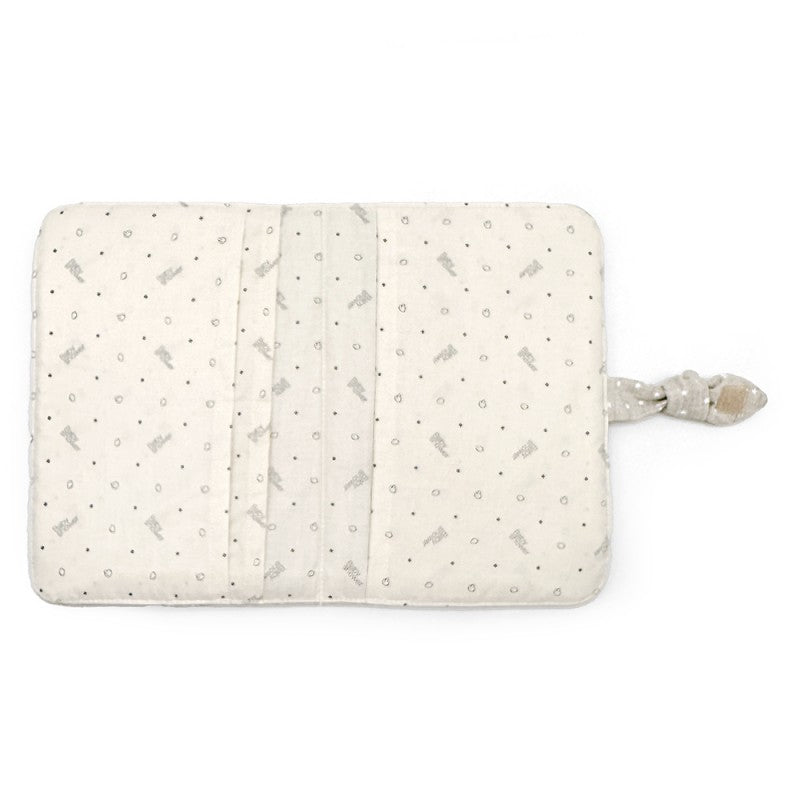 Walking Mum Hearts Poppy Moss Document Holder